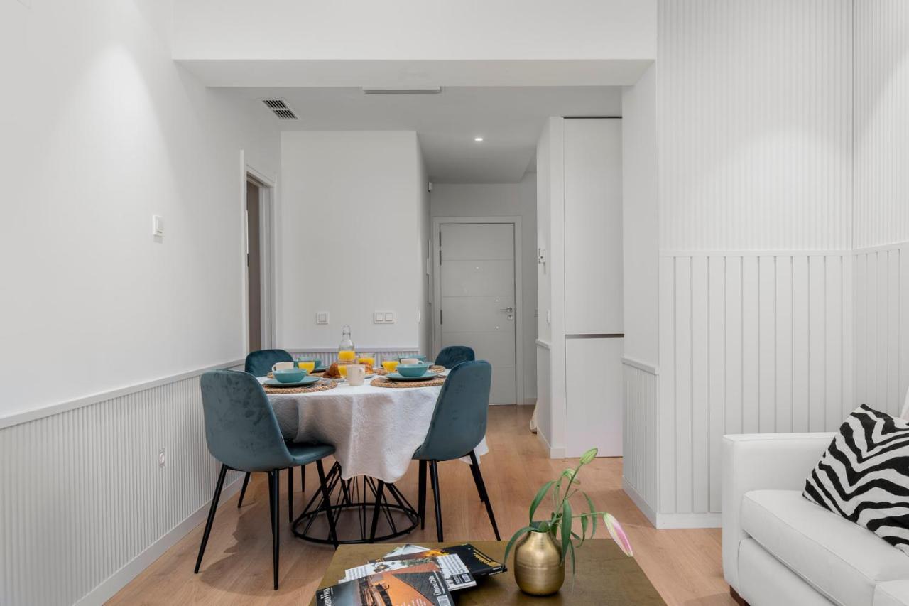 Atico Plaza Del Teatro 3 Habitaciones Málaga Exteriör bild